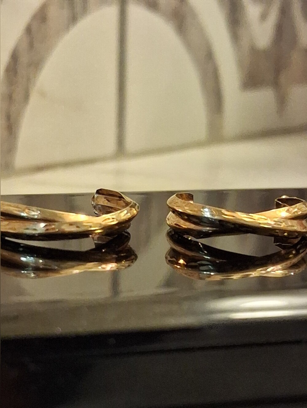 18k Solid Gold Hoop Earring Jackets Set Like NEW... 1" Diameter 1.2 grams